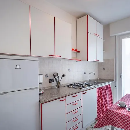 Apartment Liver 202 *